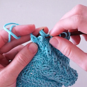 How to knit cables without a cable needle