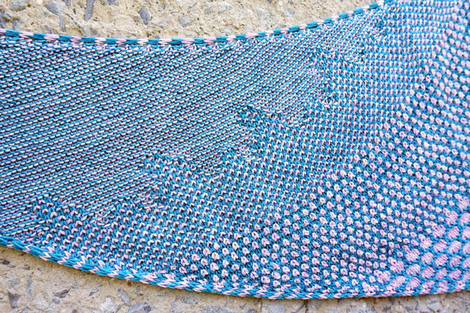Rohrspitz shawl Tuch knitting pattern Strickanleitung donnarossa detail transition Übergang