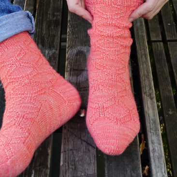 Penrose donnarossa knitting pattern