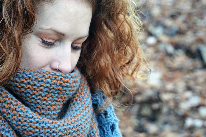 pizol shawl donnarossa knitting pattern wearing