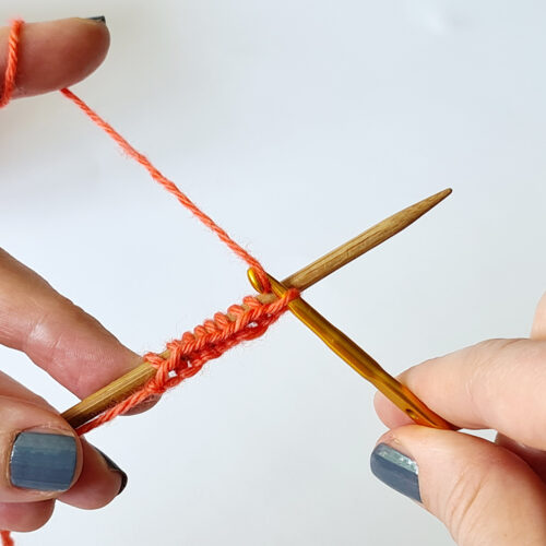 Chained cast-on: how to knit a nice edge