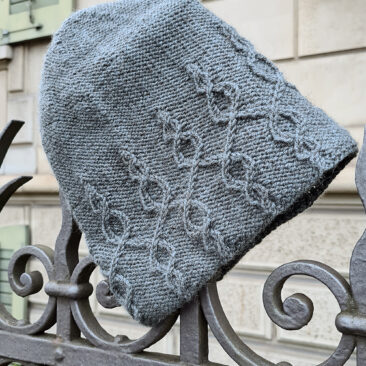 Seefeld Mütze flach donnarossa knitting pattern Zurich Collection
