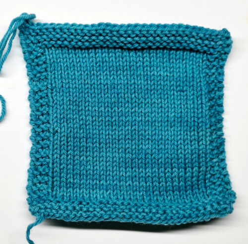 How do you knit a gauge swatch?